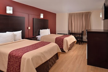 Superior Room, 2 Queen Beds, Non Smoking, Kitchenette (Second Floor)