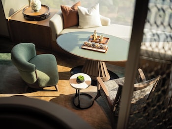 Duplex Suite 1 King, High Floor, Park View, Club Access