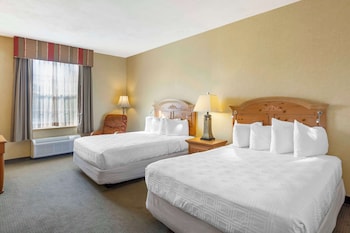 Standard Room, 2 Queen Beds, Non Smoking, Refrigerator