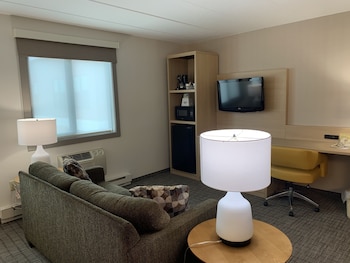 Studio Suite, 1 King Bed, Non Smoking