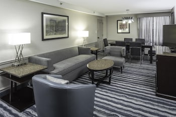 Premium Suite, 1 King Bed, Non Smoking