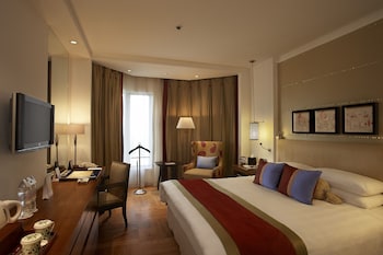 Executive Room, Multiple Beds