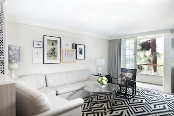 Premier Suite, 1 King Bed, Balcony