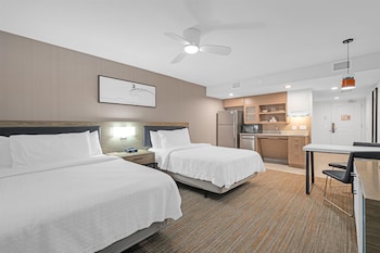 Suite, Multiple Beds, Mobility Accessible, Kitchen (Roll-In Shower)