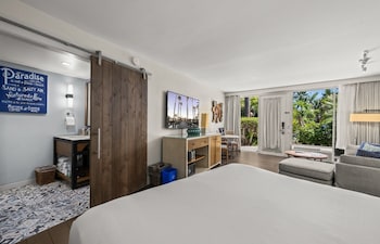 Room, 1 King Bed (Garden)
