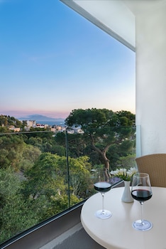 Double Room, Balcony, Mountain View