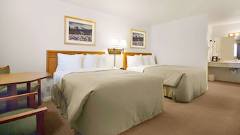 Room, 2 Double Beds, Non Smoking