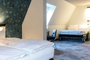 Room (Special One)