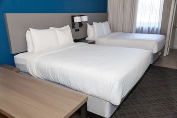 Suite, Multiple Beds, Non Smoking