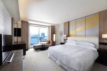 CLUB DELUXE, Club lounge access, 1 King