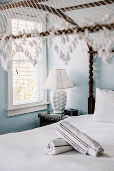 The James Suite | Ground Floor King