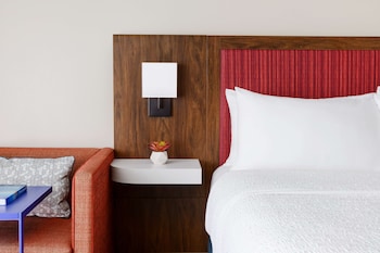 Standard Room, 2 Double Beds, Non Smoking