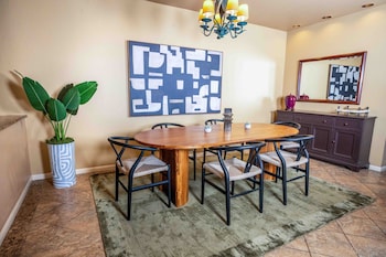 Room (Mcdowell Residence)