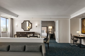 Presidential Suite, 1 King Bed, Bathtub