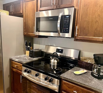 Condo, 1 Bedroom, Kitchen, Mountain View