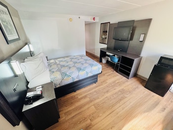 Standard Room, 1 Double Bed, Accessible, Non Smoking