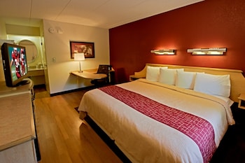 Deluxe Room, 1 King Bed (Smoke Free)