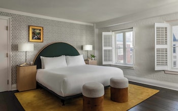 Room, 1 King Bed, Accessible (Deluxe King ADA Guestroom)