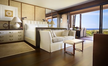 Suite, 1 King Bed, Ocean View (Ohana)