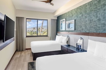 2 Bedroom Ocean View 1 King 2 Doubles DLX Suite