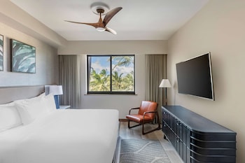3 Bedroom Ocean View 2 King 2 Doubles Suite