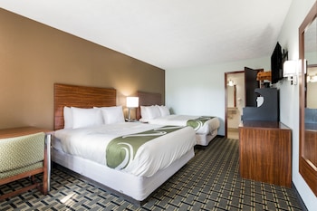 Standard Room, 2 Queen Beds, Non Smoking