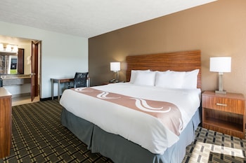 Standard Room, 1 King Bed, Non Smoking