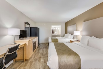 Standard Room, 2 Queen Beds, Non Smoking
