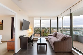 One Bedroom Suites