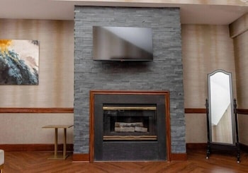 Executive Room, Hot Tub (Fireplace)