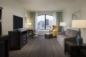 Suite, 1 Bedroom, Accessible (Mobility, Roll-in Shower)