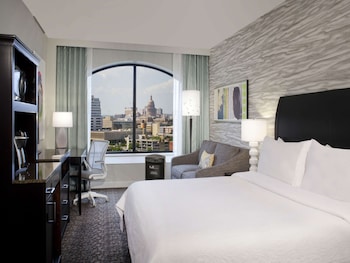 Room, 1 King Bed, Allergy Friendly (Pure)
