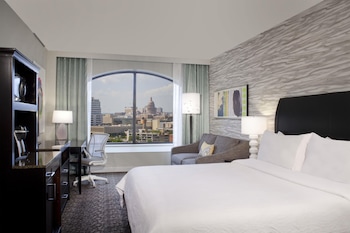 Deluxe Room, 1 King Bed, Allergy Friendly (Pure)