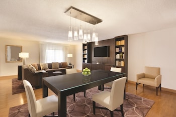 Presidential Suite, 1 King Bed with Sofa bed, Microwave