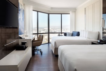 Club Room, 2 Double Beds