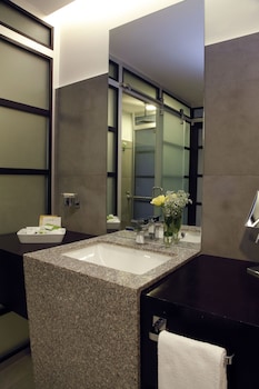 Deluxe Suite, 1 King Bed
