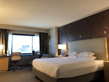 Room, 1 King Bed (Stadium View)
