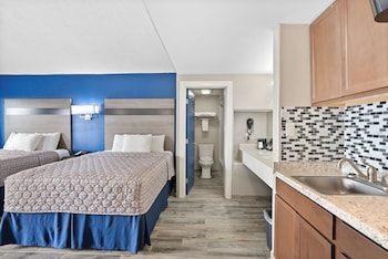 Standard Room, 2 Queen Beds, Kitchenette, Ground Floor