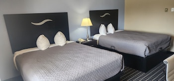 Deluxe Room, 2 Queen Beds, Accessible, Non Smoking