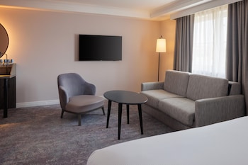 Superior Room, 1 King Bed with Sofa bed