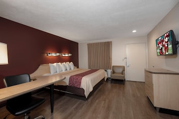 Superior Room, 1 King Bed, Non Smoking, Jetted Tub