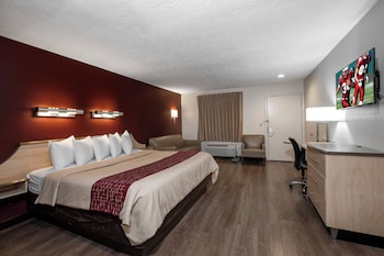 Suite, 1 King Bed, Non Smoking, Jetted Tub
