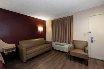 Suite, 1 King Bed, Non Smoking, Jetted Tub