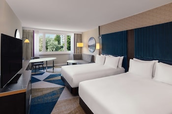 Room, 2 Queen Beds (Refurbished)