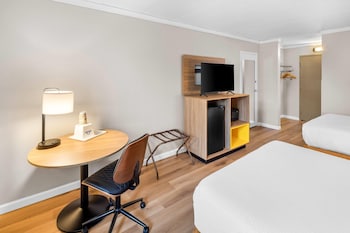 Room, 2 Double Beds