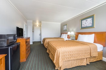 Room, 2 Double Beds, Smoking