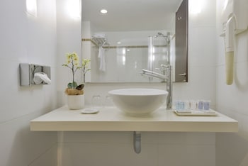 Deluxe Room, Balcony, Sea View