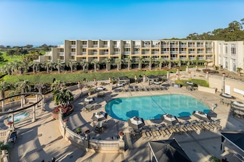 Room, 1 King Bed, Balcony, Pool View