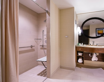 Room, 1 King Bed, Hearing Accessible (Hearing)