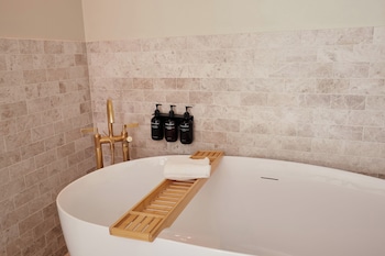 Signature Suite